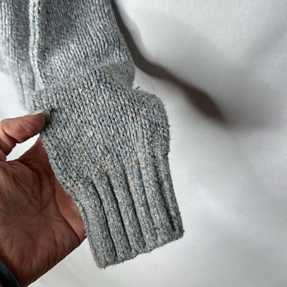 PacSun Grey Crewneck Sweater. Size Small. - Picture 7 of 7